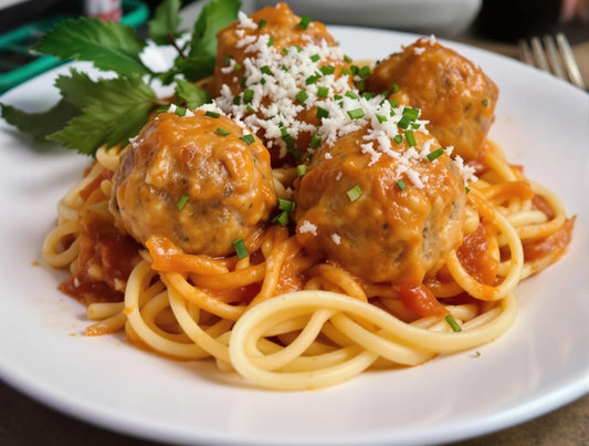 Meatballs with Tomato Cream Sauce (Low-Carb)
